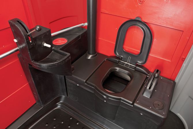 Foto Gallery foto degli interni di una cabina wc per disabili